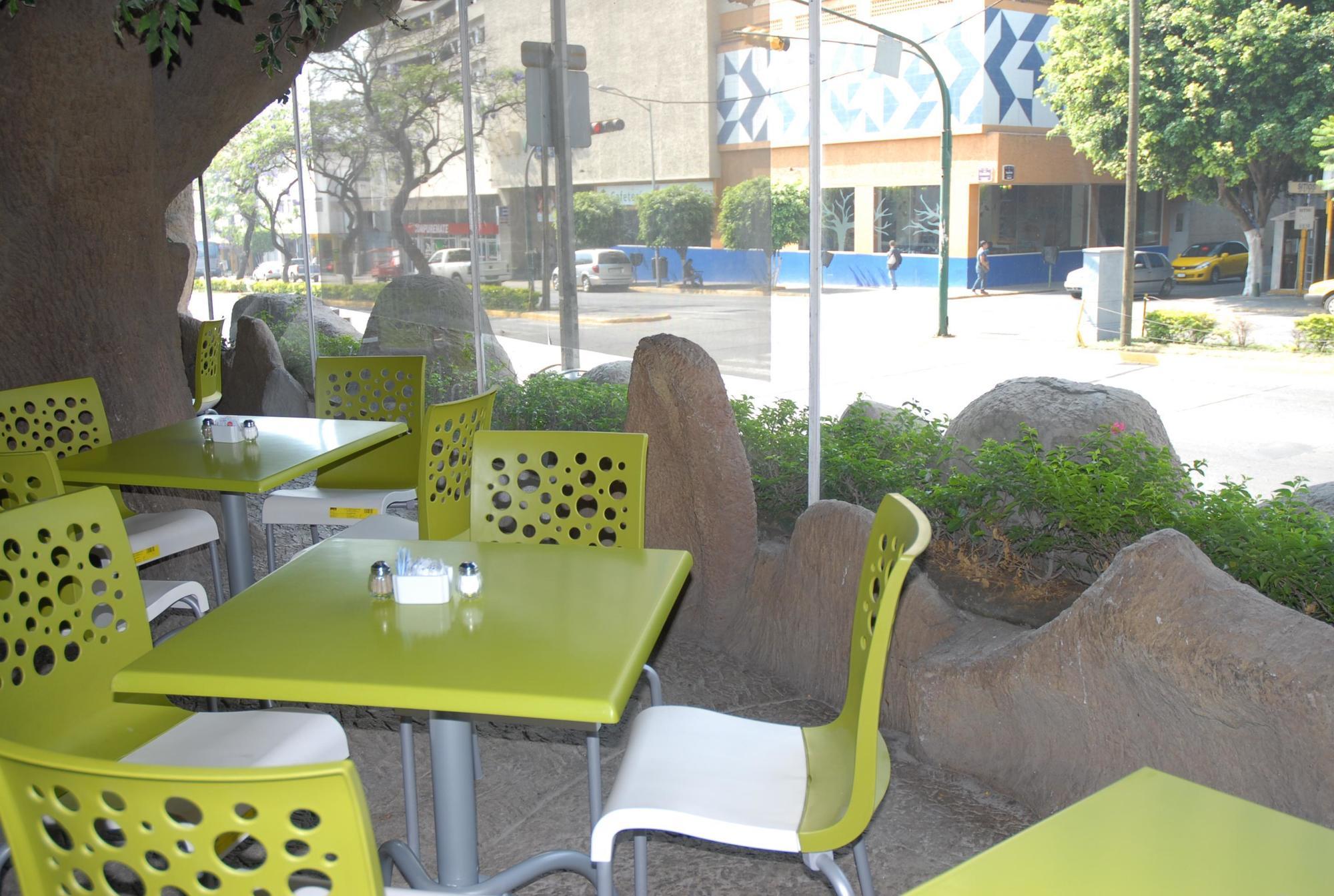 Hotel Aranzazu Eco Guadalajara Esterno foto