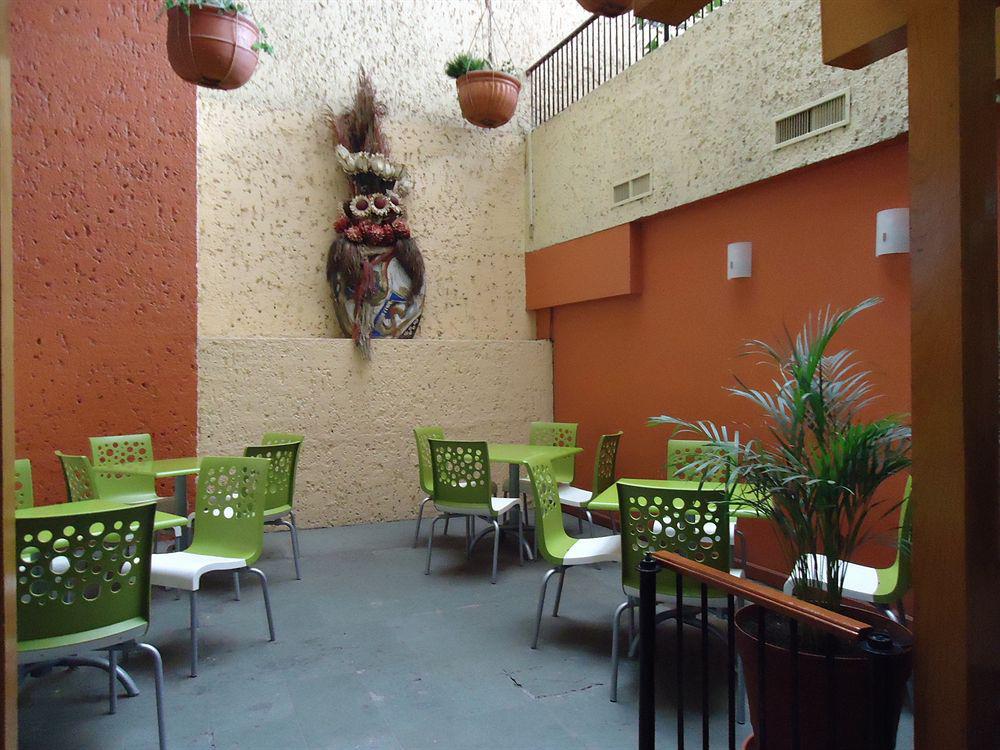 Hotel Aranzazu Eco Guadalajara Esterno foto